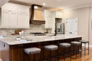 3301 Forsyth Dr, Greensboro, NC 27407 - Photo 7