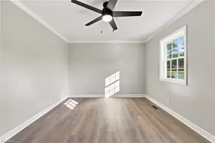 570 Smith Edwards Rd, Kernersville, NC 27284 - Photo 3