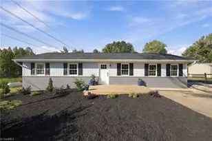 570 Smith Edwards Rd, Kernersville, NC 27284 - Photo 1