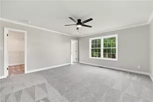 570 Smith Edwards Rd, Kernersville, NC 27284 - Photo 17