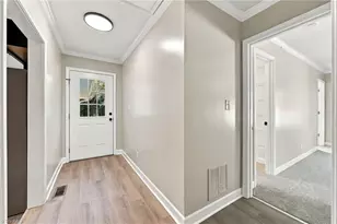570 Smith Edwards Rd, Kernersville, NC 27284 - Photo 15