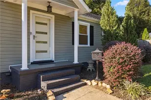 2331 Fortune Ln, Greensboro, NC 27408 - Photo 17
