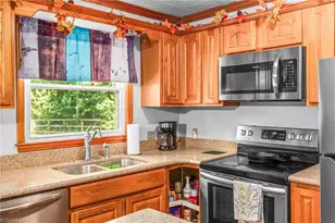 645 Hodgin Valley Rd, Pleasant Garden, NC 27313 - Photo 7