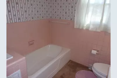 3439 Hillside Drive, High Point, NC 27265 - Photo 17