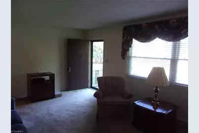 3439 Hillside Drive, High Point, NC 27265 - Photo 7