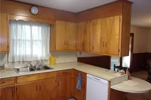 3439 Hillside Dr, High Point, NC 27265 - Photo 13