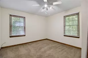 524 Eastwood Dr, Asheboro, NC 27205 - Photo 17