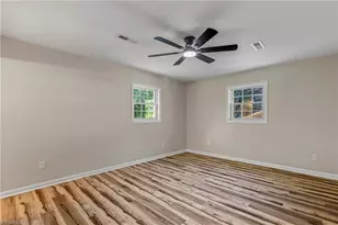 513 Sherbrook Dr, High Point, NC 27262 - Photo 15