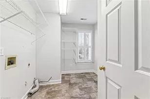 4225 Holly Hill Ln, Winston-Salem, NC 27106 - Photo 37