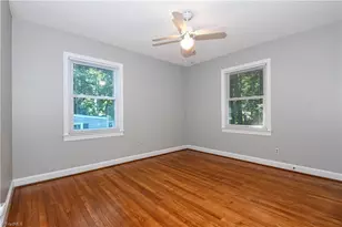 3809 Parkwood Dr, Greensboro, NC 27403 - Photo 15