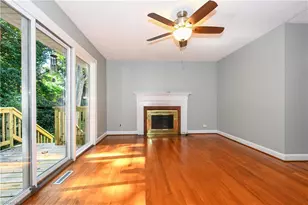 3809 Parkwood Dr, Greensboro, NC 27403 - Photo 5