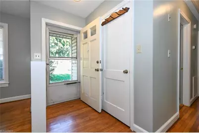 3809 Parkwood Drive, Greensboro, NC 27403 - Photo 3