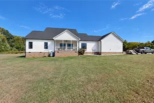 4199 Old Marlboro Rd, Sophia, NC 27350 - Photo 5