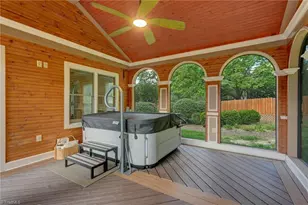 3612 Primrose Ave, Greensboro, NC 27408 - Photo 23