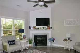 101 Parkview Dr, Yadkinville, NC 27055 - Photo 3