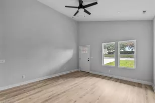 710 Dick St, Greensboro, NC 27403 - Photo 5