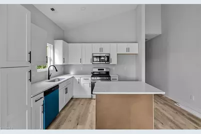 710 Dick Street, Greensboro, NC 27403 - Photo 9