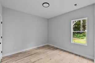 710 Dick St, Greensboro, NC 27403 - Photo 25