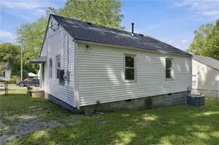 911 Portland St, Greensboro, NC 27403 - Photo 25