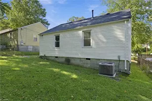 911 Portland St, Greensboro, NC 27403 - Photo 27