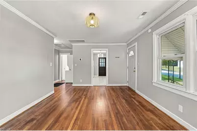 911 Portland Street, Greensboro, NC 27401 - Photo 9