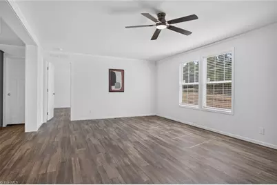 202 Christophers Court, Lexington, NC 27295 - Photo 7
