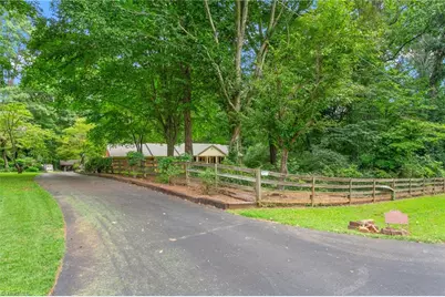 4014 Forest Oaks Lane, Mebane, NC 27302 - Photo 35