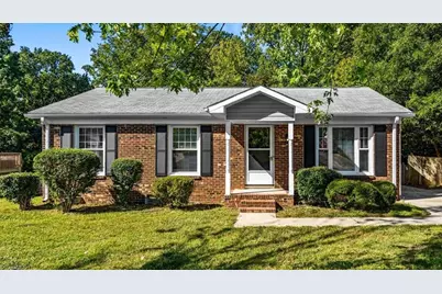 815 Tipperary Drive, Greensboro, NC 27406 - Photo 3