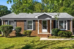 815 Tipperary Dr, Greensboro, NC 27406 - Photo 3