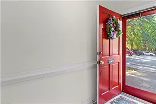 2821 Tully Square, Winston-Salem, NC 27106 - Photo 5