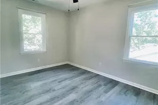4709 Chaucer Dr, Greensboro, NC 27407 - Photo 5