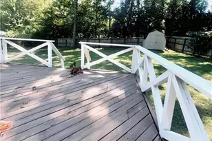 4709 Chaucer Dr, Greensboro, NC 27407 - Photo 15
