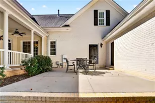 1018 Lochshire Dr, Burlington, NC 27215 - Photo 43