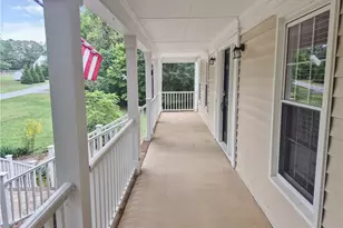 5710 Windworth Dr, Winston-Salem, NC 27106 - Photo 5
