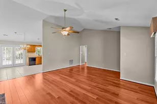 1703 Foxhall Ln, Greensboro, NC 27410 - Photo 15