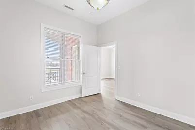 113 N Church Street #206, Greensboro, NC 27401 - Photo 11