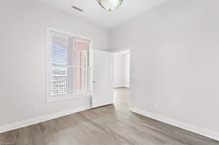 113 N Church St, Greensboro, NC 27401 - Photo 11