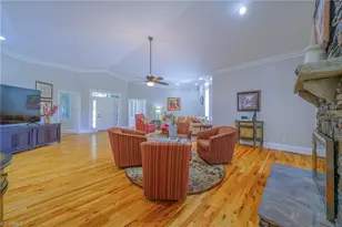 1703 River Knoll Ct, Greensboro, NC 27409 - Photo 9