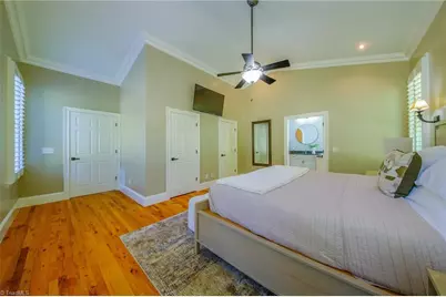 1703 River Knoll Court, Greensboro, NC 27409 - Photo 25