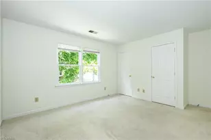 5 Irving Park Ln, Greensboro, NC 27455 - Photo 27