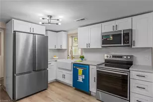 3726 Konnoak Dr, Winston-Salem, NC 27127 - Photo 9