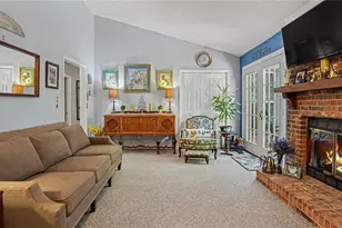 926 Chatfield Dr, Jamestown, NC 27282 - Photo 1