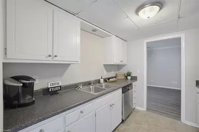 4080 Huntingreen Lane #C, Winston-Salem, NC 27106 - Photo 11
