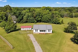 285 Raven Cir, Lexington, NC 27292 - Photo 1