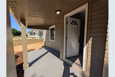 207 Springfield Road, High Point, NC 27263 - Photo 5