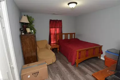 1314 First Street E, Winston-Salem, NC 27101 - Photo 9