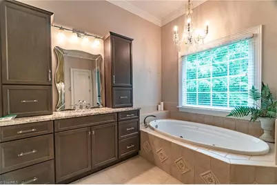 6100 Lomond Drive, Summerfield, NC 27358 - Photo 19