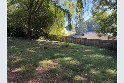 1011 Manly Street, Winston-Salem, NC 27105 - Photo 17