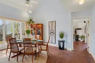 2902 Crossfield Dr, Greensboro, NC 27408 - Photo 17