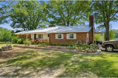 2661 Nc Highway 24 27 W, Mount Gilead, NC 27306 - Photo 5